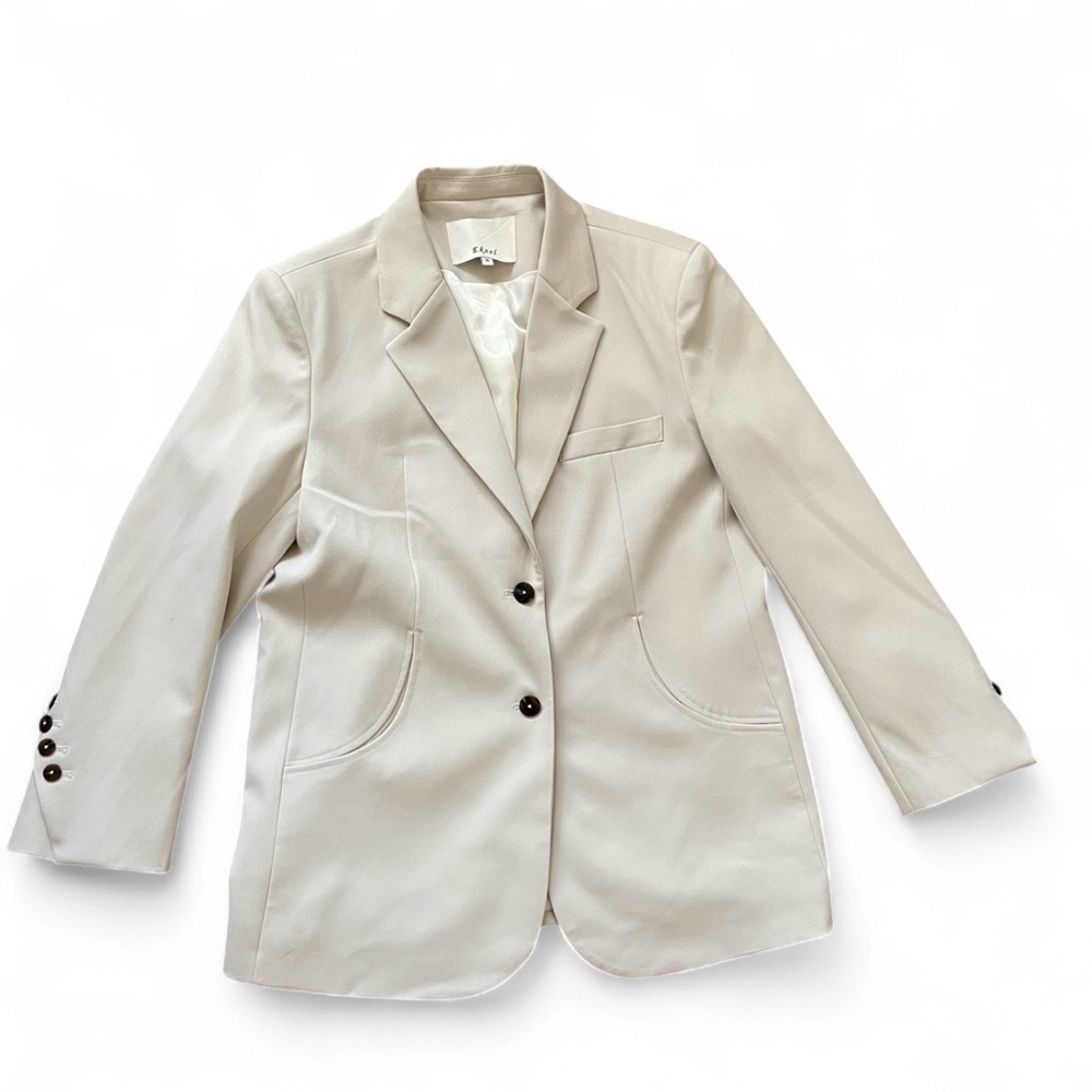 Cream + Tan Oversized Blazer — size S.